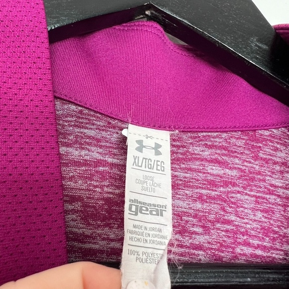 Under Armour Sweater Light Weight All Season Gear - Picture 3 of 5